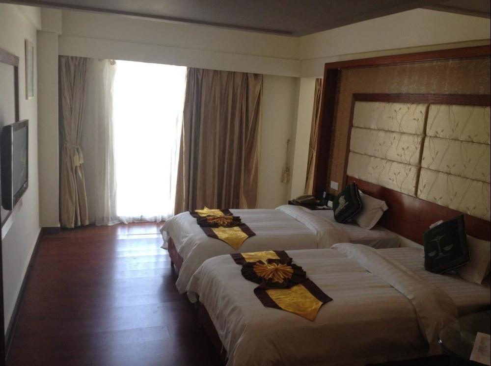 Harvest Seaview Hotel 싼야 외부 사진