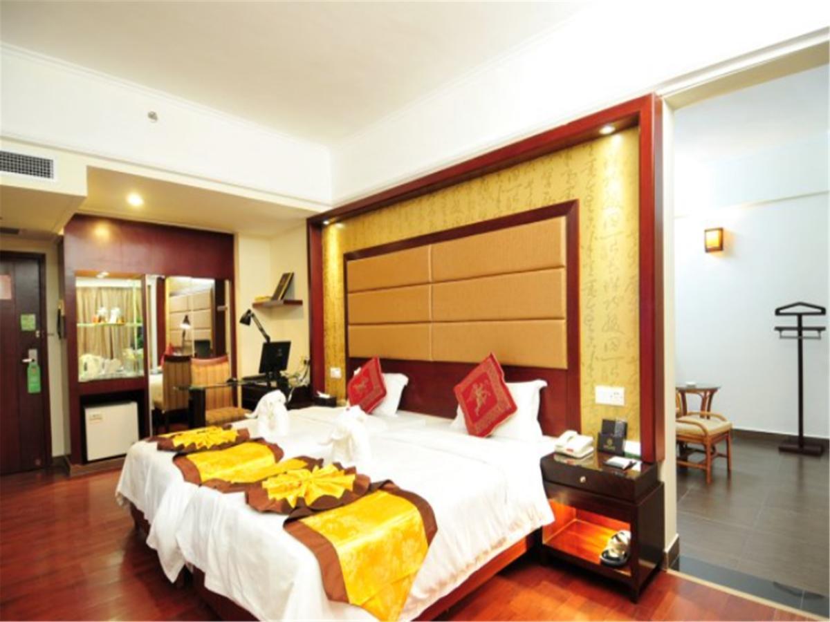 Harvest Seaview Hotel 싼야 외부 사진